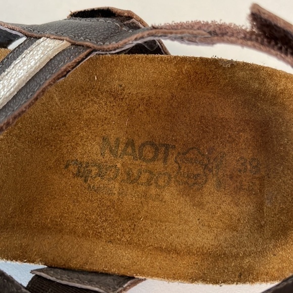 Naot Leather T-Strap Sandals, Size 39 - Picture 4 of 6